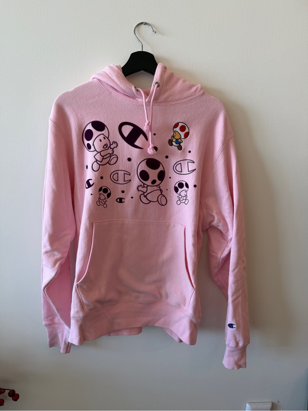 Champion x Super Mario Bros Toad Reverse Weave Hoodie, Pink – Size M